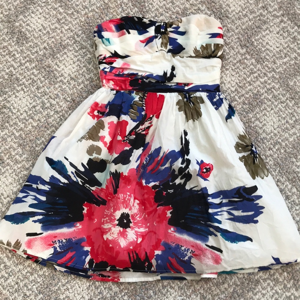 NWOT Charlotte Russe dress 4